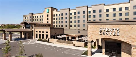 embassy suites san antonio locations.